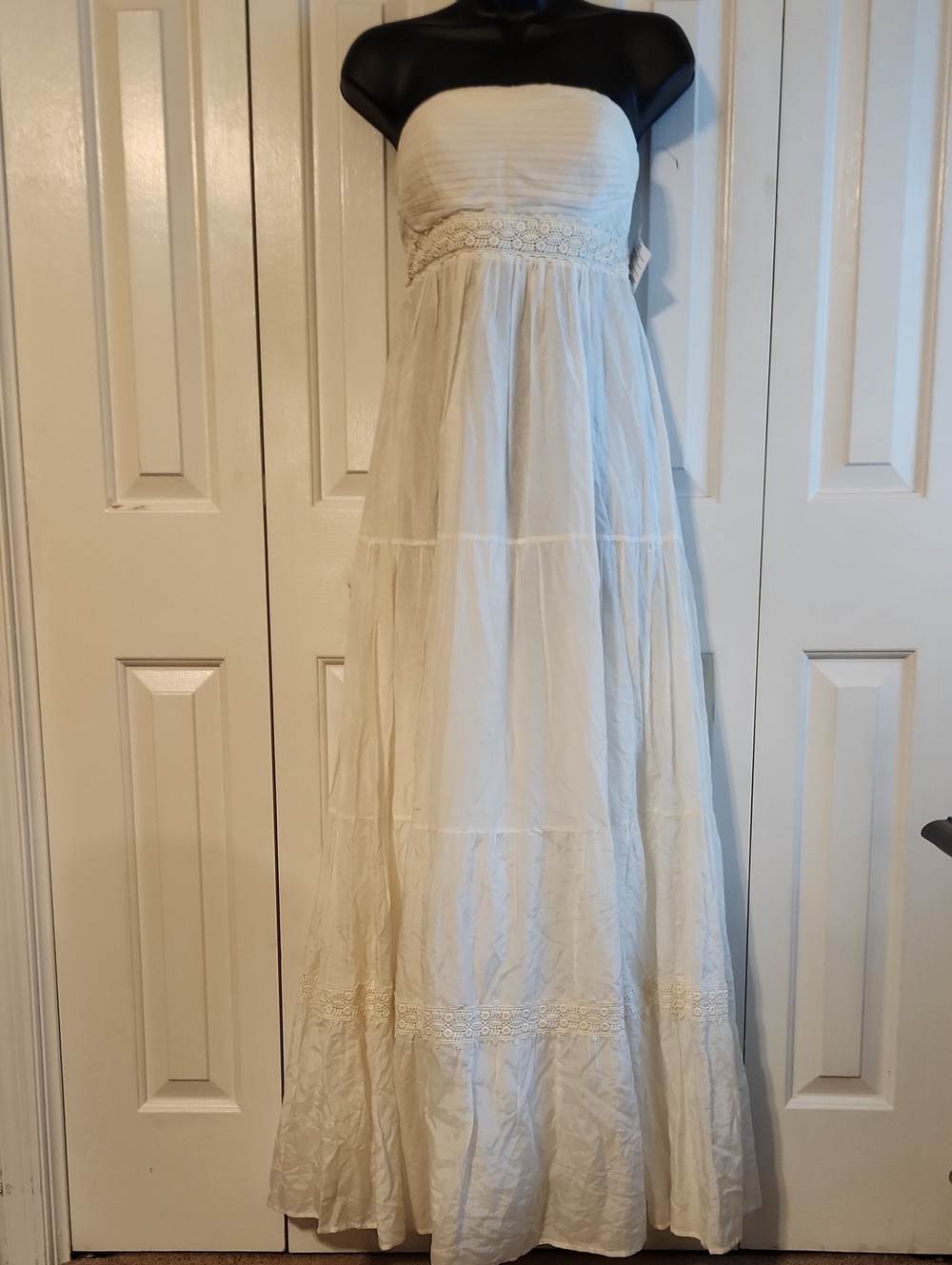 Strapless White Maxi Dress - Eyelet Lace Trim - Brand: Jessica Simpson - Size Sm